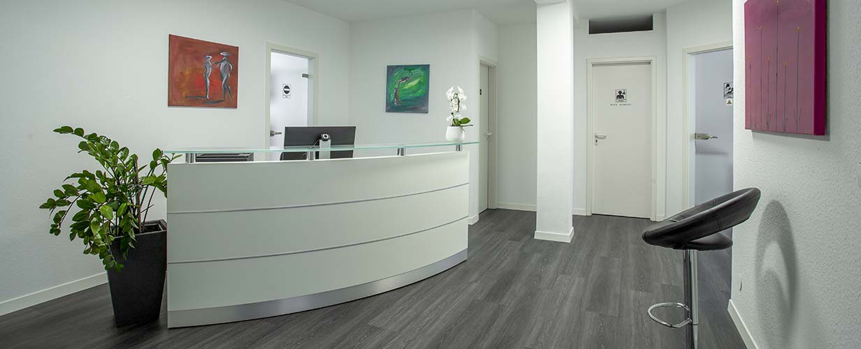 Zahnarzt Dr. Bless Stuttgart